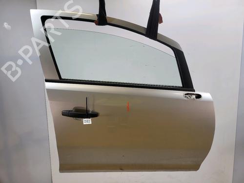 Used Right front door OPEL CORSA D (S07) 1.3 CDTI (L08, L68) (75 hp) 32401060
