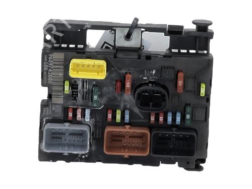 Fuse box PEUGEOT 307 (3A/C) 1.6 HDi 110 | BP27914683E1