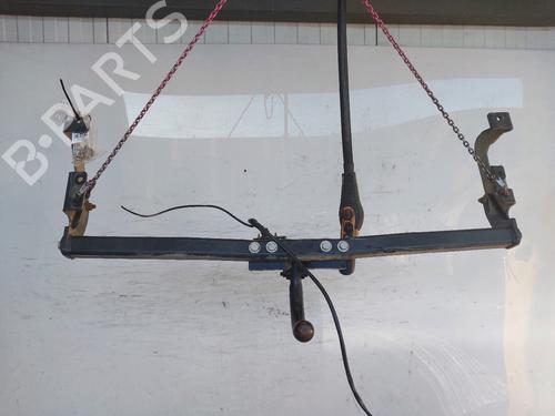 Used Tow ball/Mechanism RENAULT KANGOO / GRAND KANGOO II (KW0/1_) 1.5 dCi (KW0C, KW2C, KW4C) (106 hp) 32180600