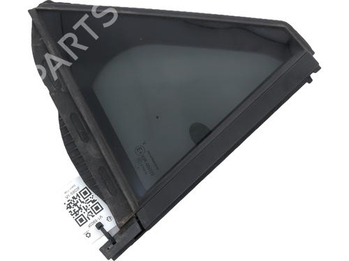 Panel rude bagtil højre PEUGEOT 2008 II (UD_, US_, UY_, UJ_, UR_, UC_) 1.2 PureTech 100 (USHNK) (101 hp) 32077191