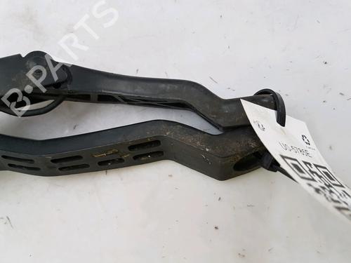 Front windshield wiper arm MG MG ZS 2.0 TD | BP27900704C143 