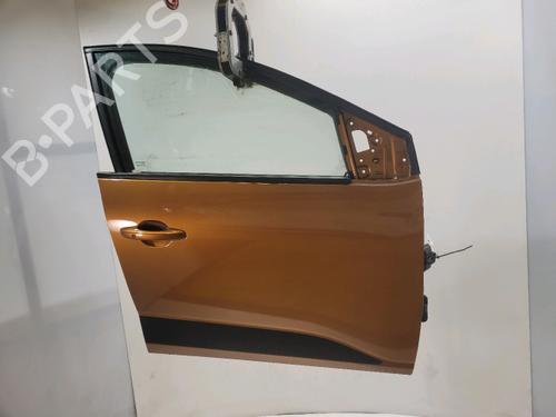right-front-door-dacia-sandero-iii-2021-40441348 main image