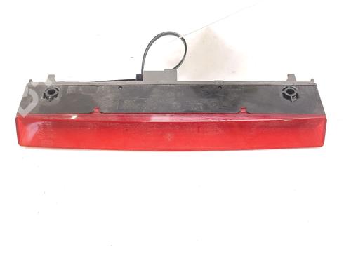 Used Third brake light Third brake light ALFA ROMEO 147 (937_) 1.9 JTDM 16V (937.AXN1B, 937.BXN1B) (150 hp) 10443320 10443320