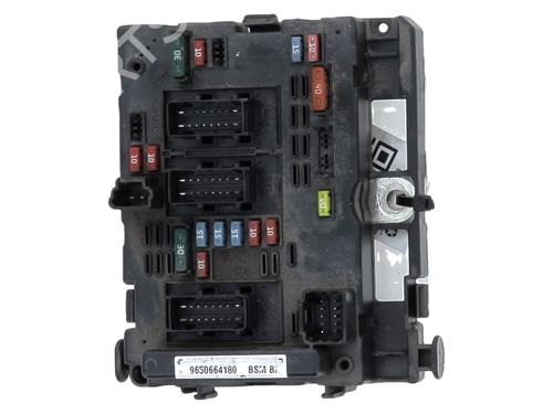 Fuse box PEUGEOT 307 Break (3E) 2.0 HDI 90 | BP27908963E1 