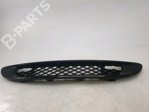 Used Front grille Front grille SMART FORTWO Coupe (451) 1.0 (451.330, 451.334) (61 hp) 10702408 10702408