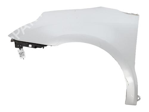 Used Left front fenders CITROËN C4 Coupe (LA_) 1.6 16V (109 hp) 32400883