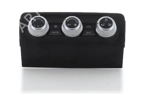 Used Climate control AUDI A1 Sportback (8XA, 8XF) 1.4 TDI (90 hp) 31303596