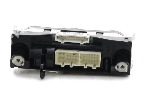Climate control AUDI A1 (8X1, 8XK) 1.0 TFSI | BP25042626I5 