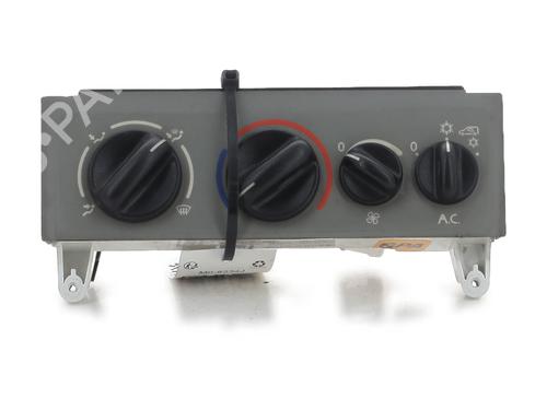 Used Climate control RENAULT KANGOO (KC0/1_) 1.5 dCi (KC08, KC09) (82 hp) 30165651