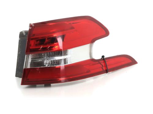Right taillight PEUGEOT 308 SW II (LC_, LJ_, LR_, LX_, L4_) 1.6 BlueHDi 100 | BP29296321C35 