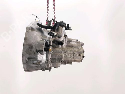 Used Gearbox VOLVO V40 Hatchback (525) D2 (114 hp) 33165959
