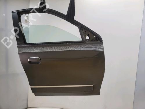 right-front-door-renault-twingo-iii-bcm_-bca_-2014-39899246 main image