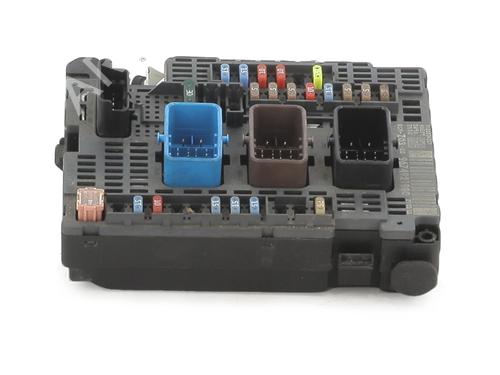 Used Fuse box Fuse box 37531965 37531965