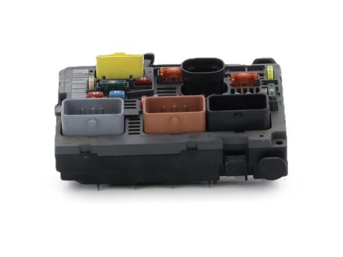 Used Fuse box Fuse box PEUGEOT PARTNER Tepee 1.6 HDi 90 (92 hp) 40441546 40441546