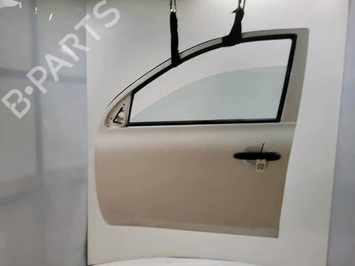 Used Left front door Left front door 36831702 36831702