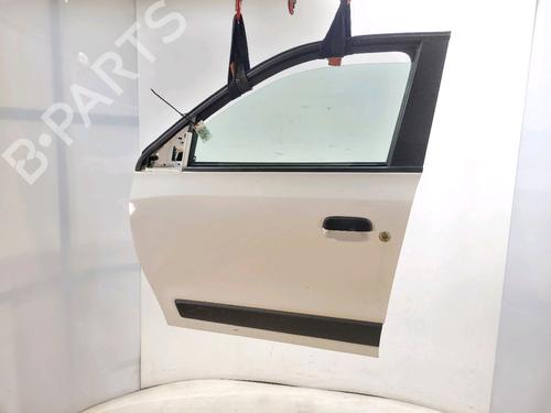 Used Left front door Left front door RENAULT TWINGO III (BCM_, BCA_) 1.0 SCe 70 (71 hp) 33646377 33646377