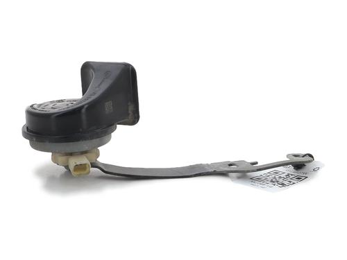 Toeter PEUGEOT 2008 I (CU_) 1.2 THP 110 / PureTech 110 (110 hp) 28366065