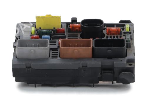Sikringsdåse CITROËN BERLINGO Box Body/MPV (B9) [2008-2025]  28310670