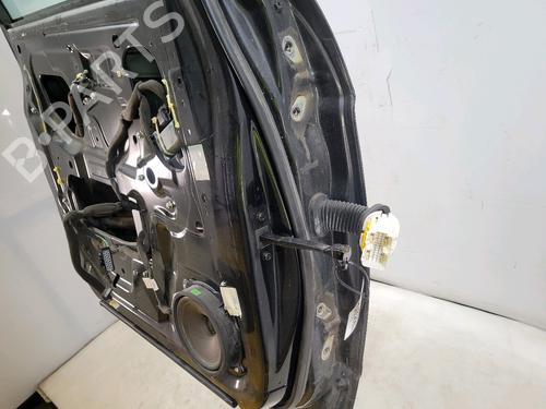 Left front door CHEVROLET CAPTIVA (C100, C140) 2.2 D | BP23204641C2 