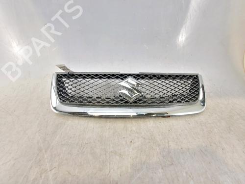 Used Grille SUZUKI GRAND VITARA II (JT, TE, TD) 1.9 DDiS All-wheel Drive (JT419, TD44, JB419WD, JB419XD,... (129 hp) 20611238