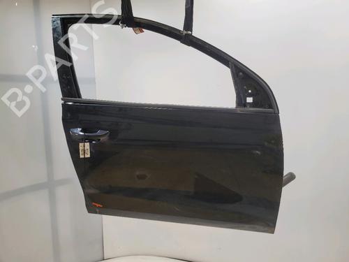 Used Right front door VW GOLF VI (5K1) 2.0 TDI (110 hp) 29932353