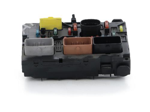 Used Fuse box Fuse box CITROËN C3 I (FC_, FN_) 1.4 HDi (68 hp) 39899259 39899259