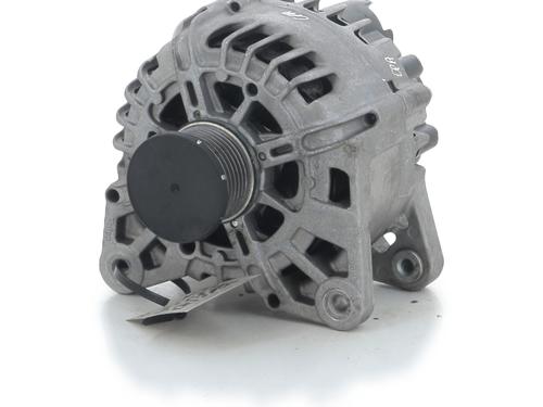 Used Alternator RENAULT MEGANE III Hatchback (BZ0/1_, B3_) 1.6 dCi (BZ00, BZ12, BZ13) (130 hp) 32006559
