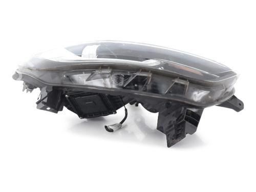 Used Right headlight Right headlight RENAULT KADJAR (HA_, HL_) 1.6 dCi 130 (HLA4) (130 hp) 40521197 40521197