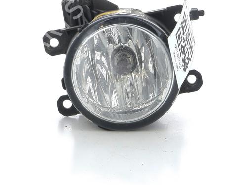 right-front-fog-light-fiat-tipo-estate-356_-357_-2016-32400893 main image