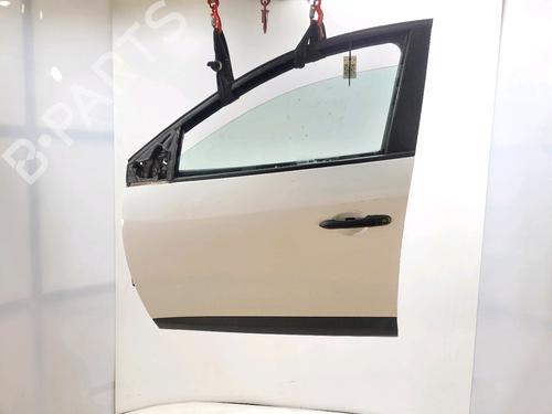 Used Left front door RENAULT MEGANE III Hatchback (BZ0/1_, B3_) 1.5 dCi (BZ09, BZ0D, BZ1W, BZ29, BZ14) (110 hp) 29416935