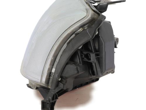 Used Left headlight TOYOTA AVENSIS (_T25_) 2.0 D-4D (CDT250_, CDT250R) (116 hp) 24425504