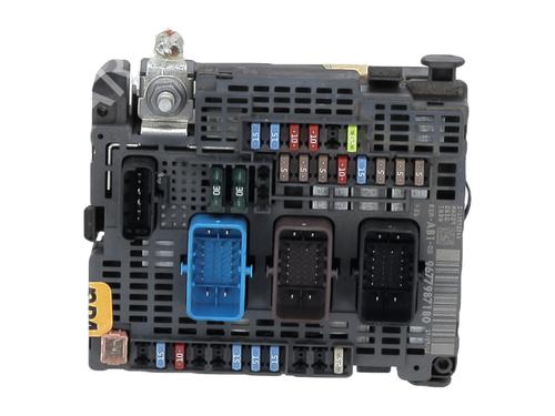 Fuse box CITROËN C4 II (NC_) 1.6 HDi 110 | BP28122136E1 