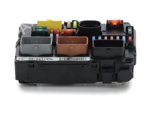 Boîte à Fusibles CITROËN C3 II (SC_) 1.4 HDi 70 (SC8HZC, SC8HR0, SC8HP4) (68 hp) 28971585