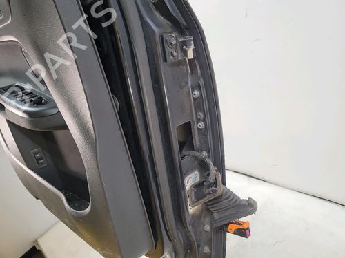 Left front door VW GOLF PLUS V (5M1, 521) 1.9 TDI | BP29874843C2