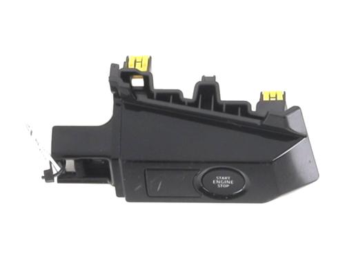 Used Switch RENAULT AUSTRAL E-TECH 200 Hybrid (HGM2) (199 hp) 31239979