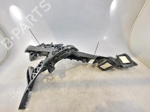 Used Rear bumper bracket MERCEDES-BENZ CLA (C118) CLA 250 4-matic (118.347) (224 hp) 27904638