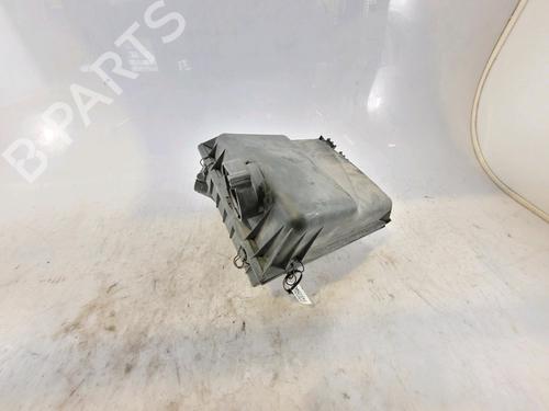 Used Air filter box MERCEDES-BENZ VITO Van (W638) 108 CDI 2.2 (638.094) (82 hp) 23554767