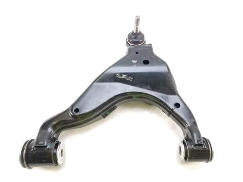 Used Right front suspension arm TOYOTA LAND CRUISER PRADO (_J12_) 3.0 D-4D (KDJ120, KDJ125) (163 hp) 13681524