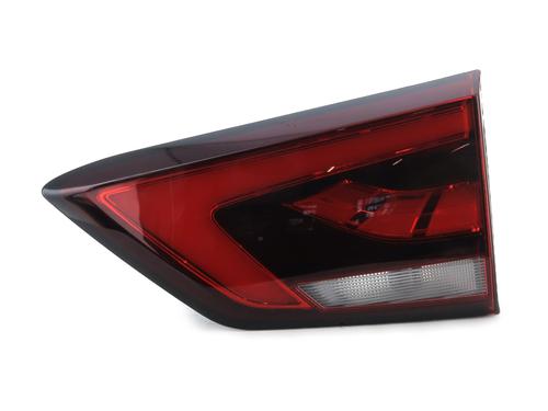 Used Right tailgate light MG MG ZS SUV (AZS1) 1.5 VTi (106 hp) 31303623