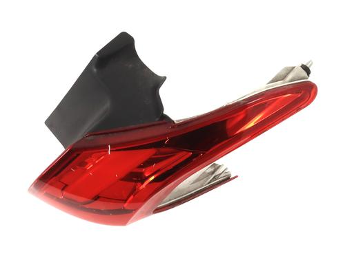 right-taillight-peugeot-2008-i-cu_-2013-32180435 main image