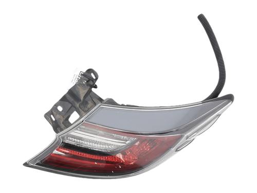 Used Right taillight Right taillight TOYOTA COROLLA Hatchback (_E21_, _EA1_, _EH1_) 2.0 Hybrid (MZEH12) (180 hp) 40291183 40291183