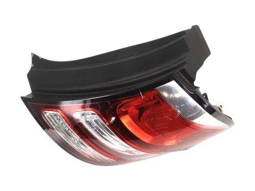 Used Right taillight Right taillight CITROËN C3 II (SC_) 1.2 VTi 82 (82 hp) 33533702 33533702