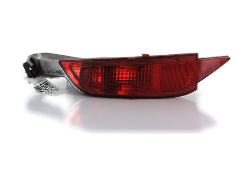 Farolim esquerdo pára-choques traseiro FORD FIESTA VI (CB1, CCN) 1.6 TDCi (95 hp) 32334110