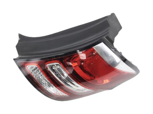 Used Right taillight Right taillight 37681059 37681059