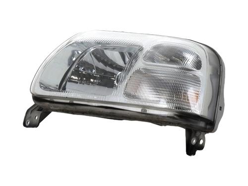 Used Left headlight SUZUKI GRAND VITARA I (FT, HT) 2.0 4x4 (TA52, TL52, SQ420) (128 hp) 32278175