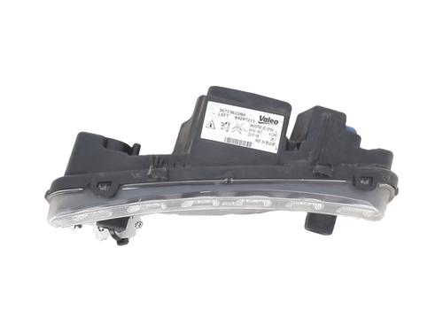 Used Left daytime light Left daytime light 39223755 39223755