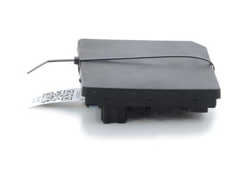 Used Fuse box Fuse box NISSAN JUKE (F15) 1.6 (117 hp) 33332120 33332120