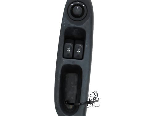 Used Left front window switch RENAULT CLIO II (BB_, CB_) 1.6 (B/CB0D, BB00) (90 hp) 19789580