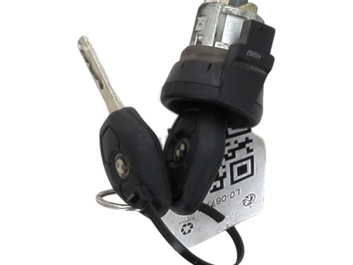 Used Ignition barrel BMW X3 (E83) xDrive 30 d (218 hp) 30917372