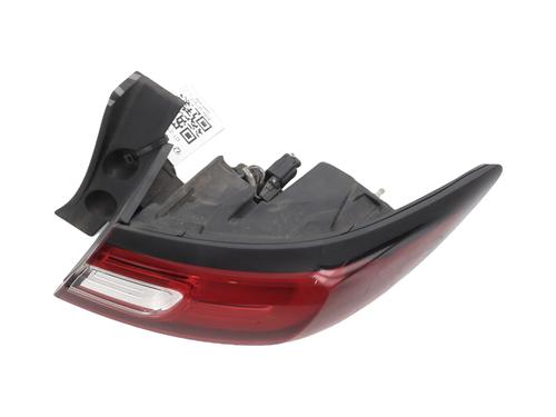 right-taillight-renault-clio-iv-bh_-2012-2013-2014-2015-2016-2017-2018-2019-2020-2021-31985698 main image